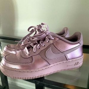 Nike Air Force One Metallic Purple